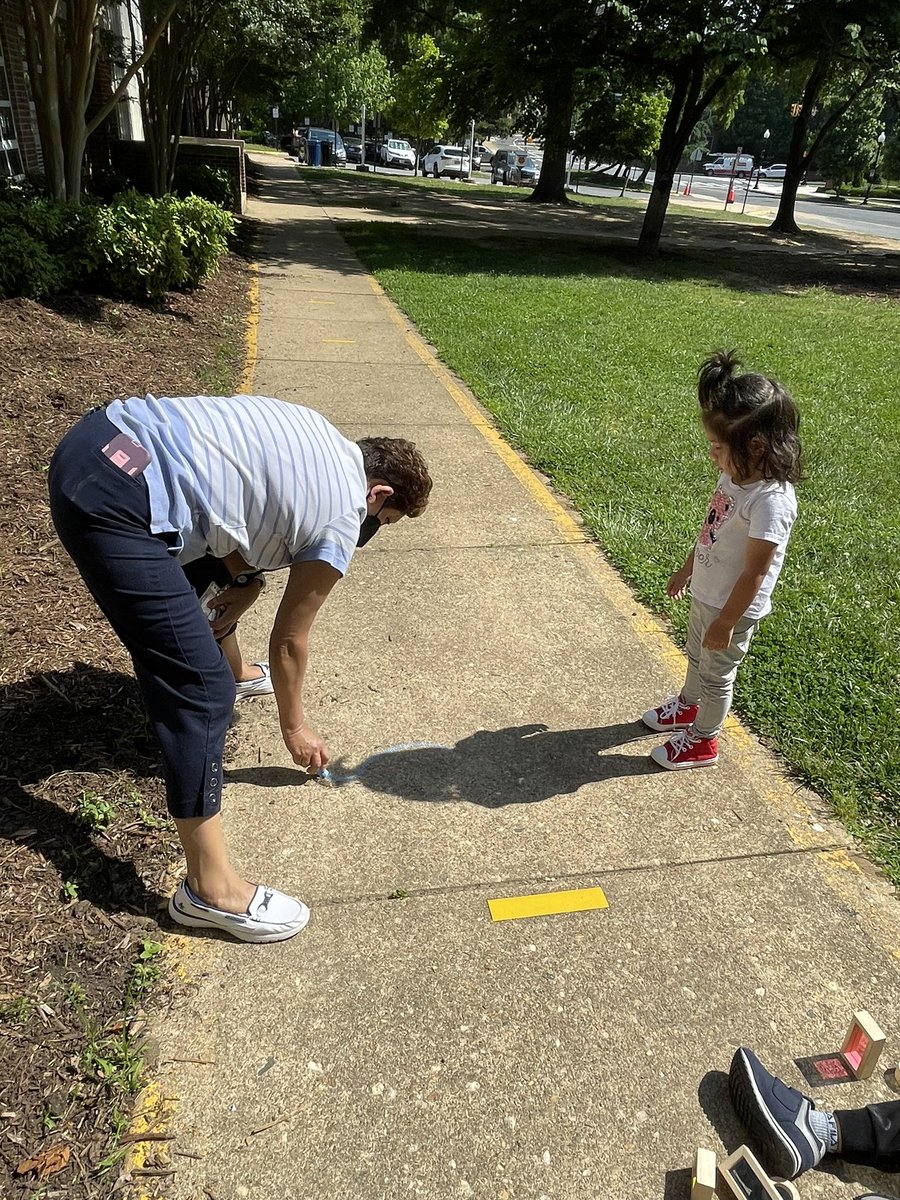 Today we explored shadows outside. We built block towers and traced the shadows with chalk. We also traced our body shadows. <a target='_blank' href='http://search.twitter.com/search?q=KWBPride'><a target='_blank' href='https://twitter.com/hashtag/KWBPride?src=hash'>#KWBPride</a></a> <a target='_blank' href='http://twitter.com/BarrettAPS'>@BarrettAPS</a> <a target='_blank' href='http://twitter.com/APS_EarlyChild'>@APS_EarlyChild</a> <a target='_blank' href='http://twitter.com/APSVirginia'>@APSVirginia</a> <a target='_blank' href='https://t.co/awrGLFsMCe'>https://t.co/awrGLFsMCe</a>