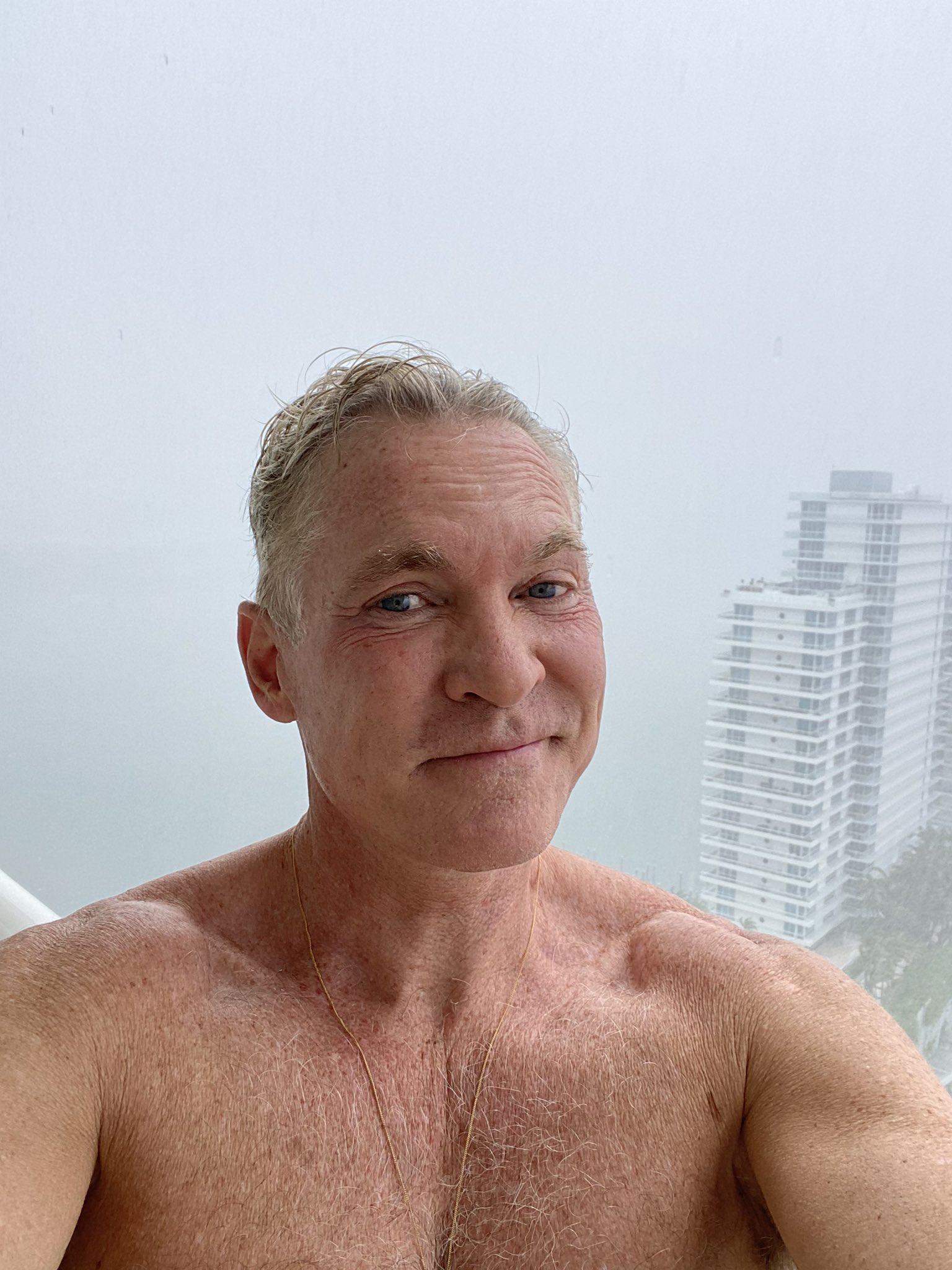 Sam Champion (@SamChampion) / Twitter