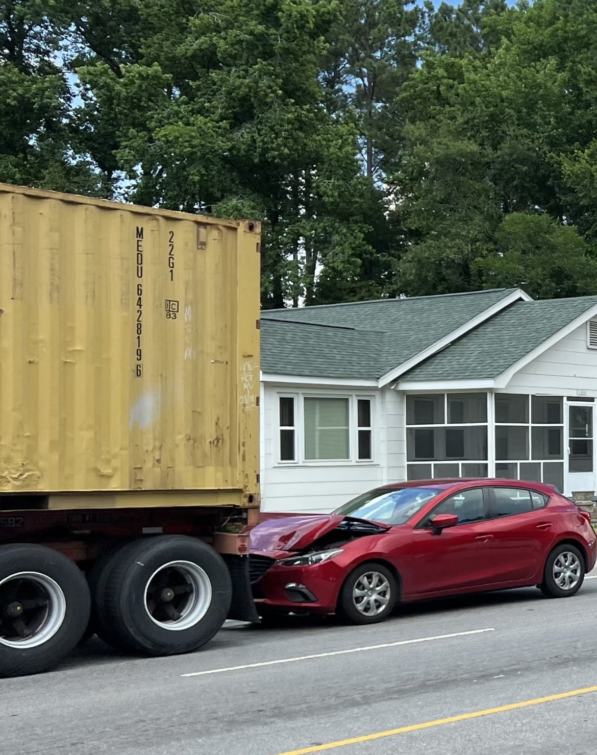 Trooper Bob on Twitter "TRAVEL ALERT/Ladson A rearend crash has