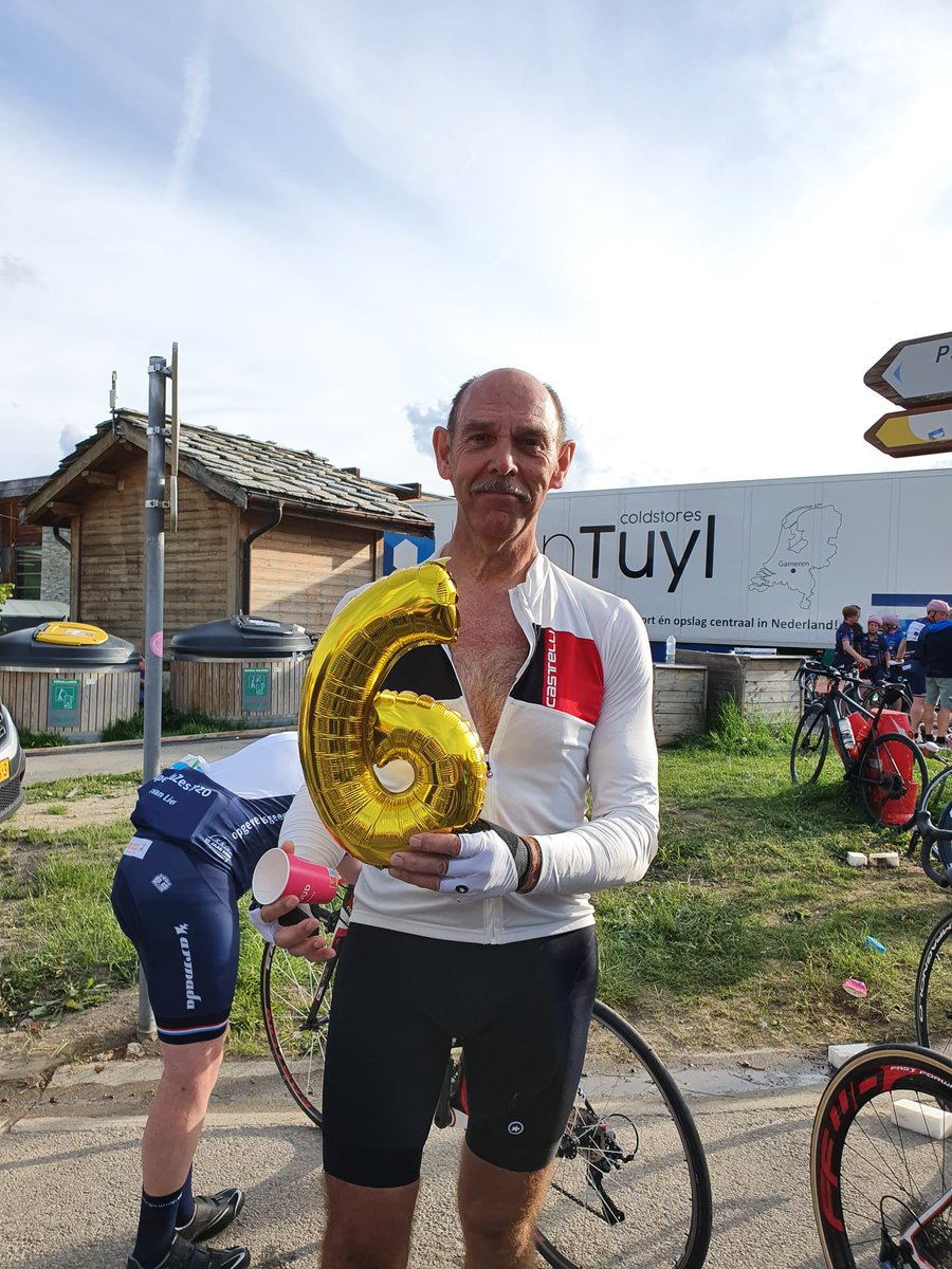 RayWagemaker's tweet image. Today completed the sponsor tour #alpedhuzes. Together we raised €16.5M for research by KWF with the goal to survive cancer and continue life after being diagnosed by cancer. Thanks to all the volunteers this was an excellent event again.