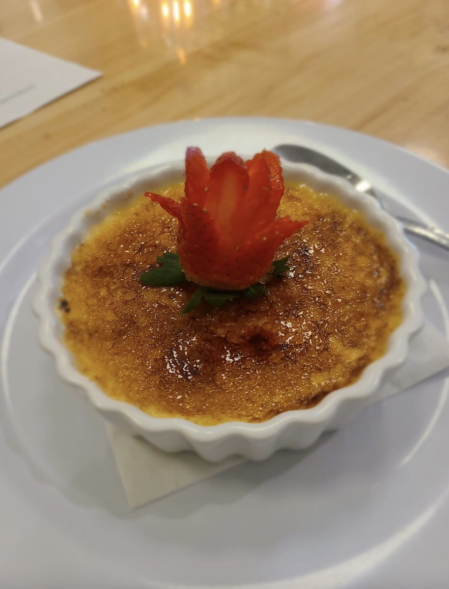 T2Traders's tweet photo. Love at first bite. Always save room for dessert when you dine with us. You won’t be able to resist! https://t.co/sbtrxeApBL