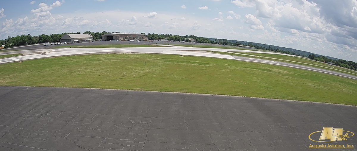 augustaaviation's tweet photo. Good Afternoon from Augusta Aviation at Daniel Field. 
Current METAR:
KDNL 021953Z AUTO 31005KT 10SM FEW080 36/14 A2982 RMK AO2 SLP090 T03560139 https://t.co/GDzIatEiLt