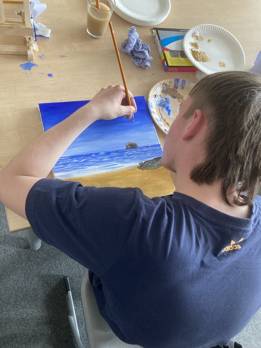 NewbattleCHSHT's tweet photo. Amazing art work today in ⁦@EnhancedNurture⁩ Being taught by a visiting artist.  So proud to have watched them find out how talented they are.  Staff are keen to buy the next set! #proudHT #AIMHIGHER https://t.co/MfV3NgidQI