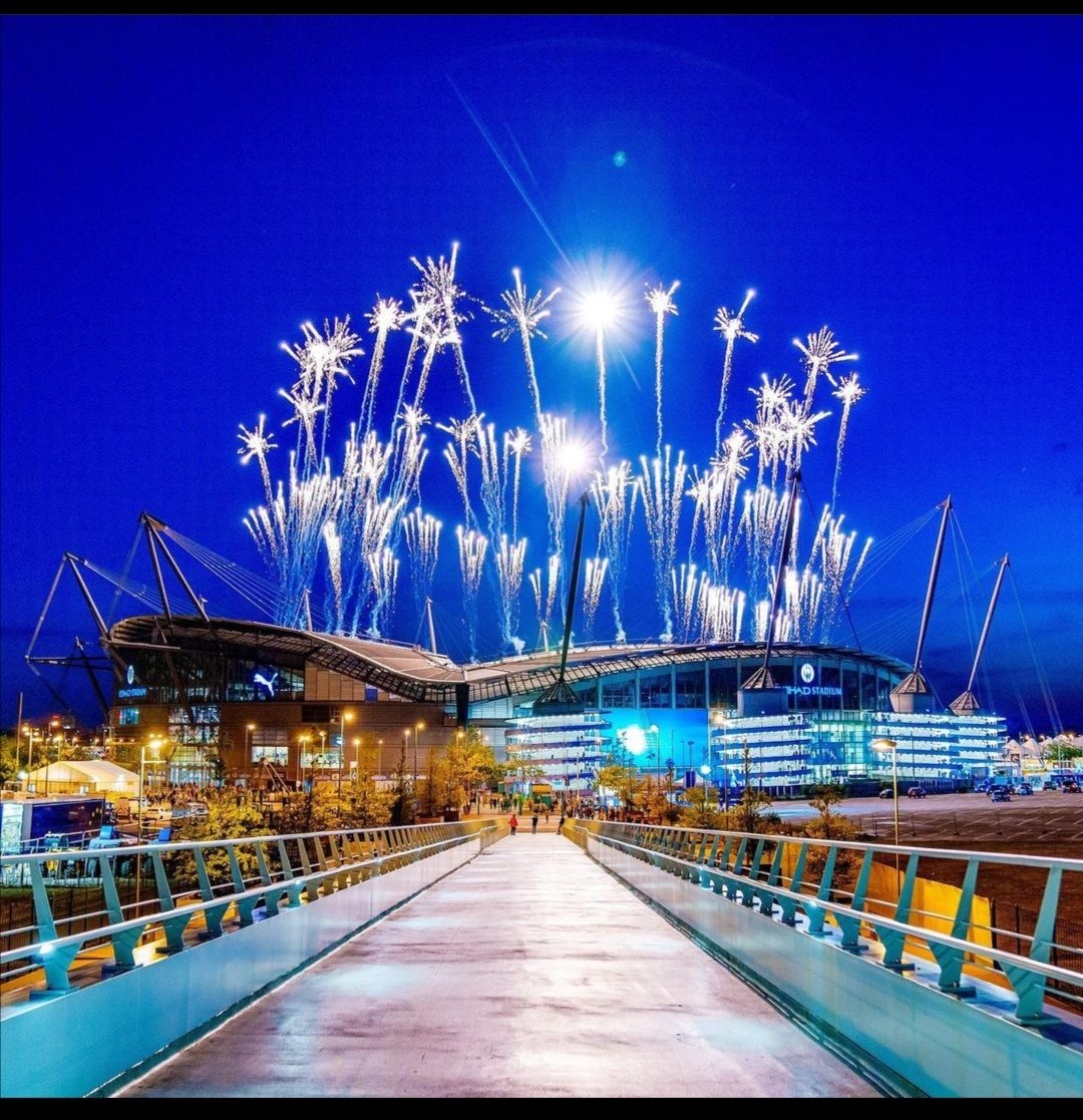 Lanzabear27's tweet photo. Our beautiful stadium

#LightTheBeacons

💙💙💙💙💙💙💙💙💙💙💙💙 https://t.co/XrW02TxKtS
