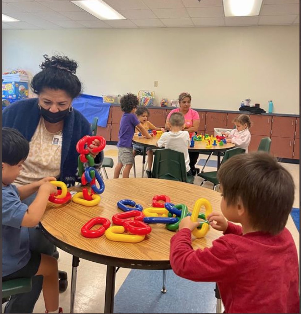 PitchfordSandy's tweet photo. MISD Summer Programs kicked off to a fantastic start!  Students are excited to participate in learning as they engage in activities that activate their social-emotional intelligence. 🍎 
@sped_misd @McAllenISD https://t.co/IghxcNGwuO