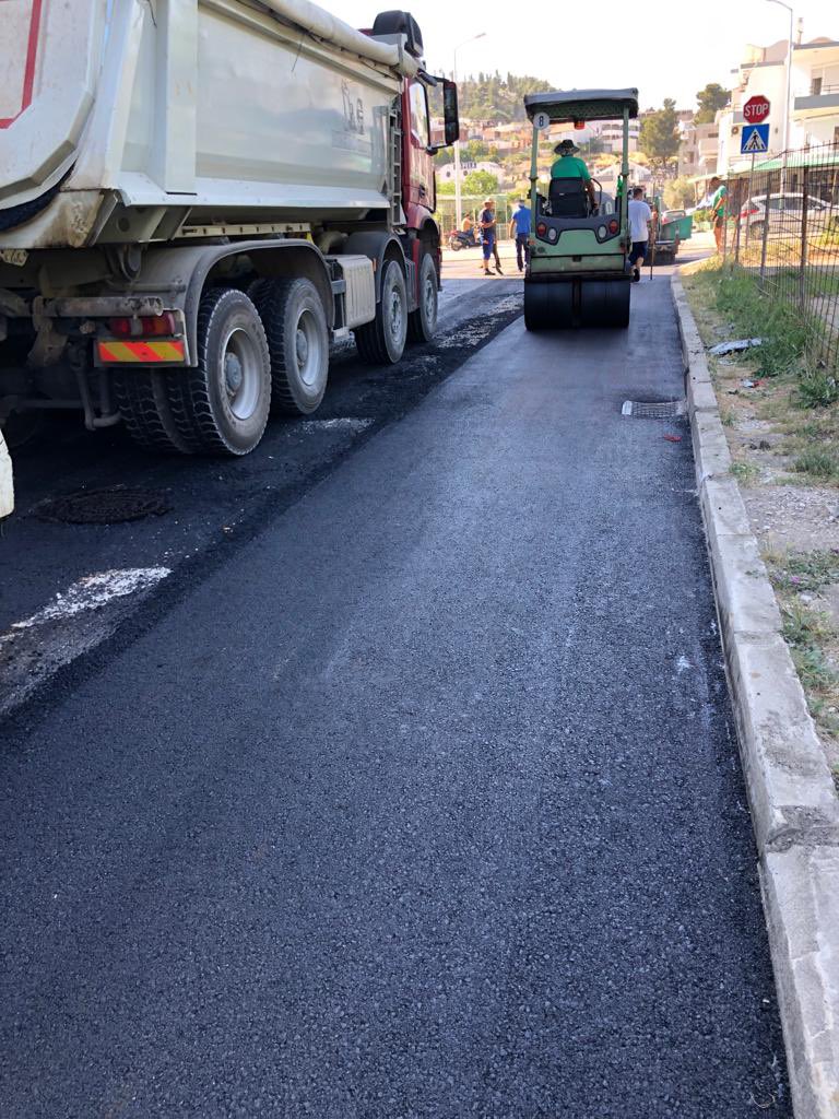 EndrinGjipali's tweet image. #asphaltpaving  

#SpigaSRL #EdicomSHPK