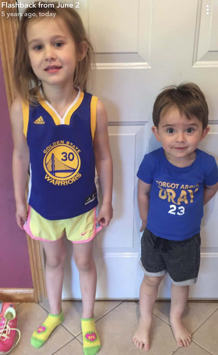 KelvinAdams1's tweet photo. We were ready to roll 5 years ago and we are ready to roll with game 1 tonight! #Curry #ForgotAboutDray #PooleParty #DubNation https://t.co/KktCqVU8nI