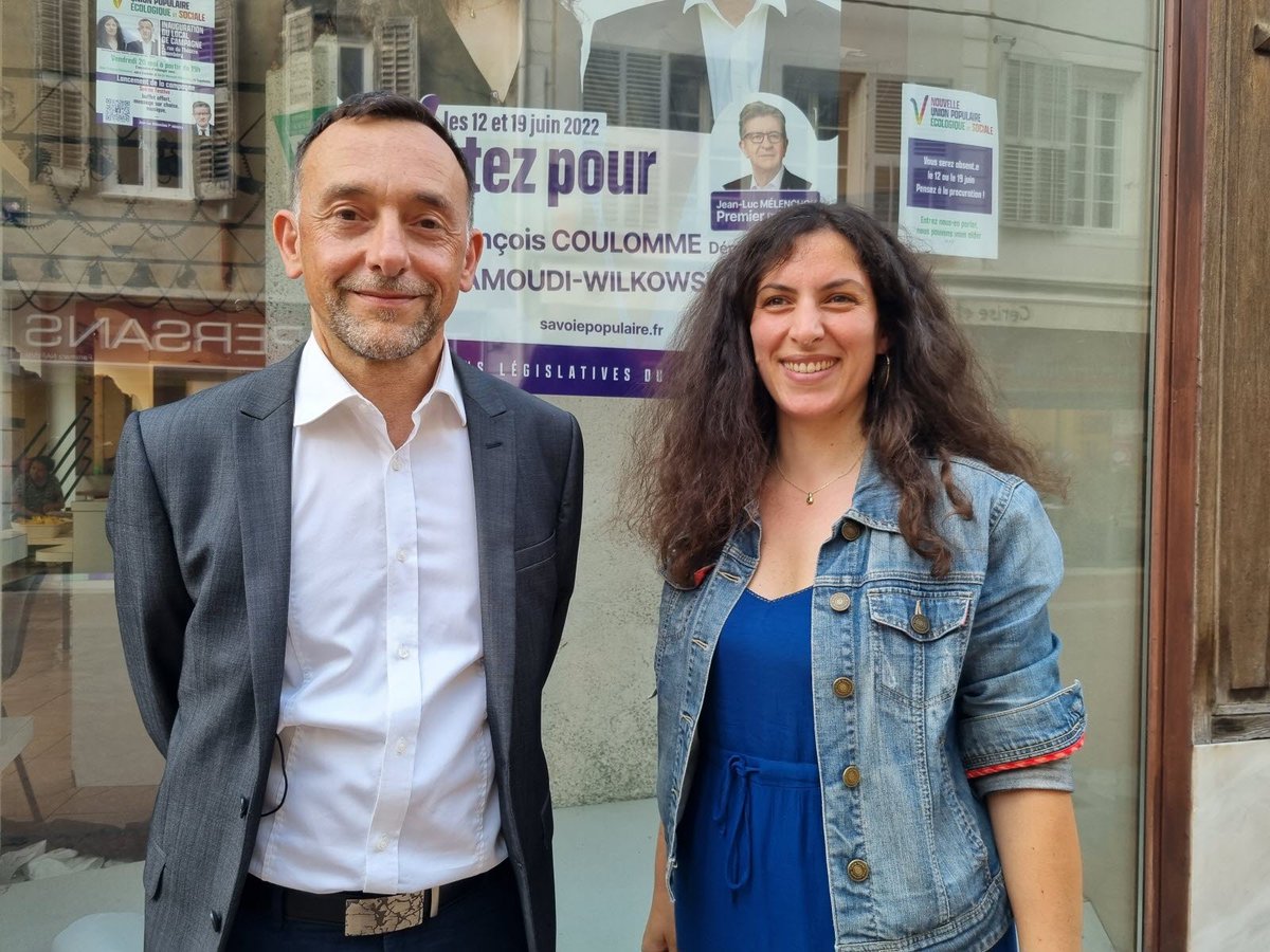 lapin47's tweet photo. Marre de #Macron ? Les 12 et 19 juin VOTEZ #NUPES 🥳

#Circo7304 Votez Jean-François COULOMME et Sarah HAMOUDI-WILKOWSKY ✊

#Législatives2022 #3èmeTour #Mélenchon1erMinistre https://t.co/owVcAZqVi3
