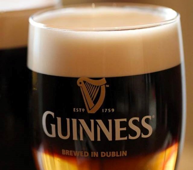 Celebrate #ThirstyThursday the right way at Molly's! 
.
Bring Molly's home with you: mollymaguiresphoenixville.com/order 😎
.
.
.
.
#MollyMaguires #Phoenixville #PhoenixvillePA #PABars #PAEats #ChesterCountyPA #ChesterCounty