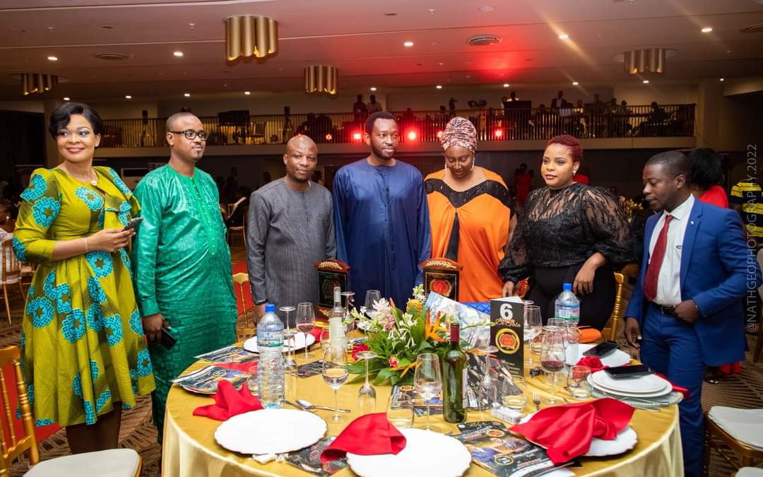 Nous partageons avec vous un article de Financial Afrik sur la double distinction de IOKA lors du Gala des 100 entreprises du Togo.

Découvrez l'article via le lien suivant :

bit.ly/3mfeIUd

#iokaholding #IokaHotelAndSuites #innovation #MeilleureEntreprise #lomé #togo