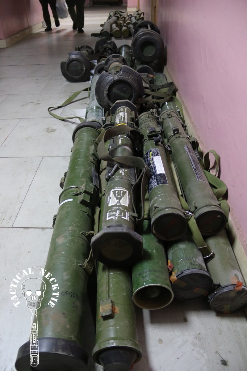 Ghost132607472's tweet photo. 02062022. More anti-tank weapons seized from #AFU trenches. #NLAW #Panzerfaust3 etc etc. #Liman #Izyum #Donetsk #Donbas #Donbass https://t.co/58s67PpjVK