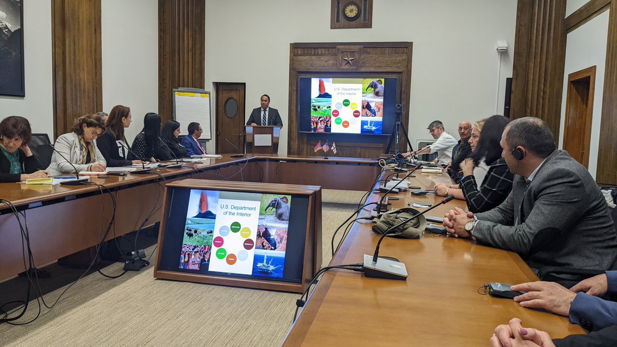 NPSInternation's tweet image. W/ #OpenWorldProgram &amp;amp; #USDepartmentoftheInterior's International Technical Assistance Program, DOI/NPS staff discussed protected area management with #armenian &amp;amp; #GeorgianSakartvelo natural &amp;amp; cultural resource colleagues.