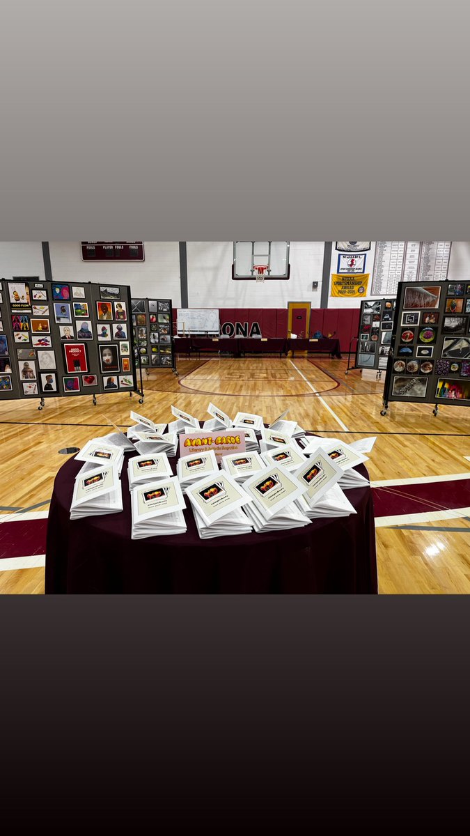 Last night was a fantastic night! Thank you for all the students and staff involved! Custom cookies by a talented student, music, art and technology - seriously talented people at VHS! Website for the virtual show will be on our school site soon!