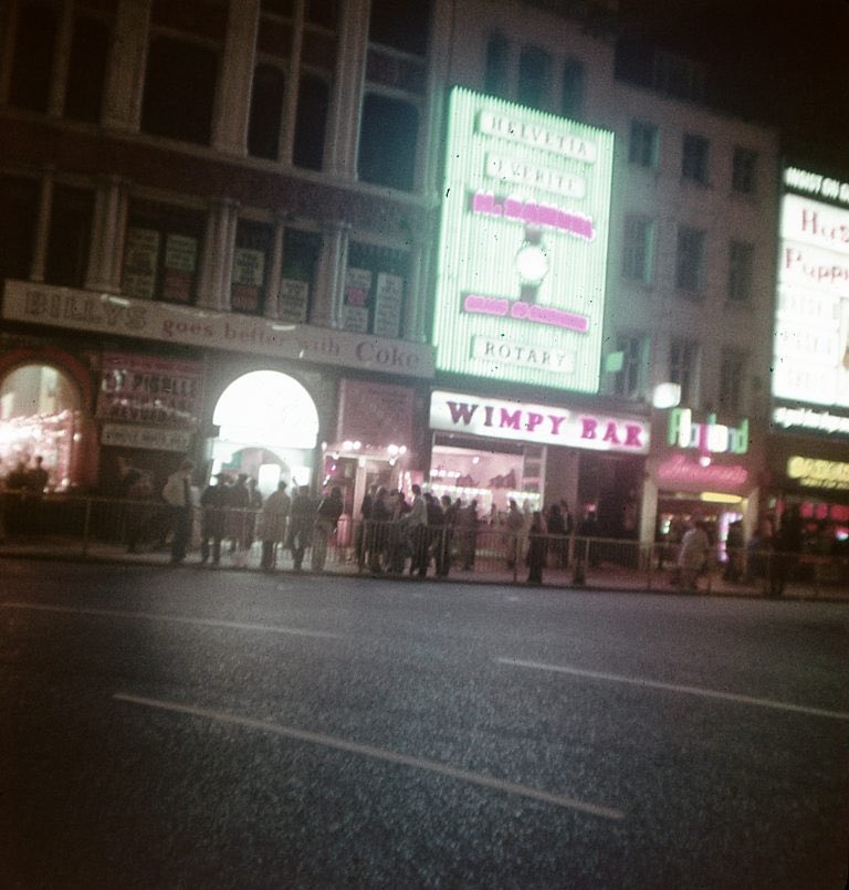 Coventry Street, London 1973.... and bestest of allest.... a WIMPY.......

#coventrystreet #london #1973 #wimpy