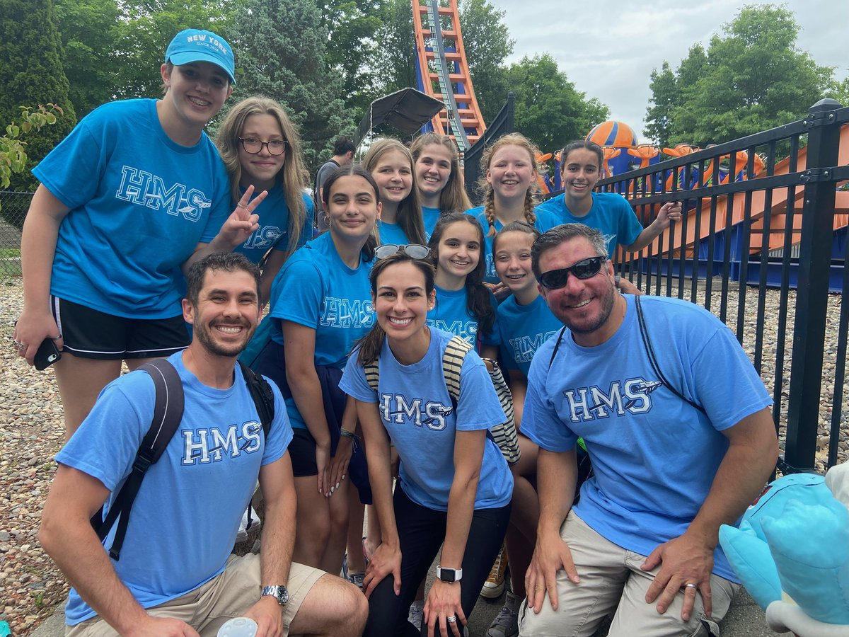 Fun-filled day at Lake Compounce with our 8th graders today!!! 🎢🎡<a href="/HurleyMiddle/">Dr. Kevin Hurley MS</a>