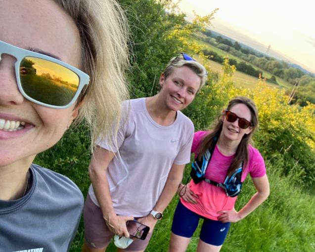 Evening runs with chums! The best kind 😍 #RunningUpThatHill @_Run1000