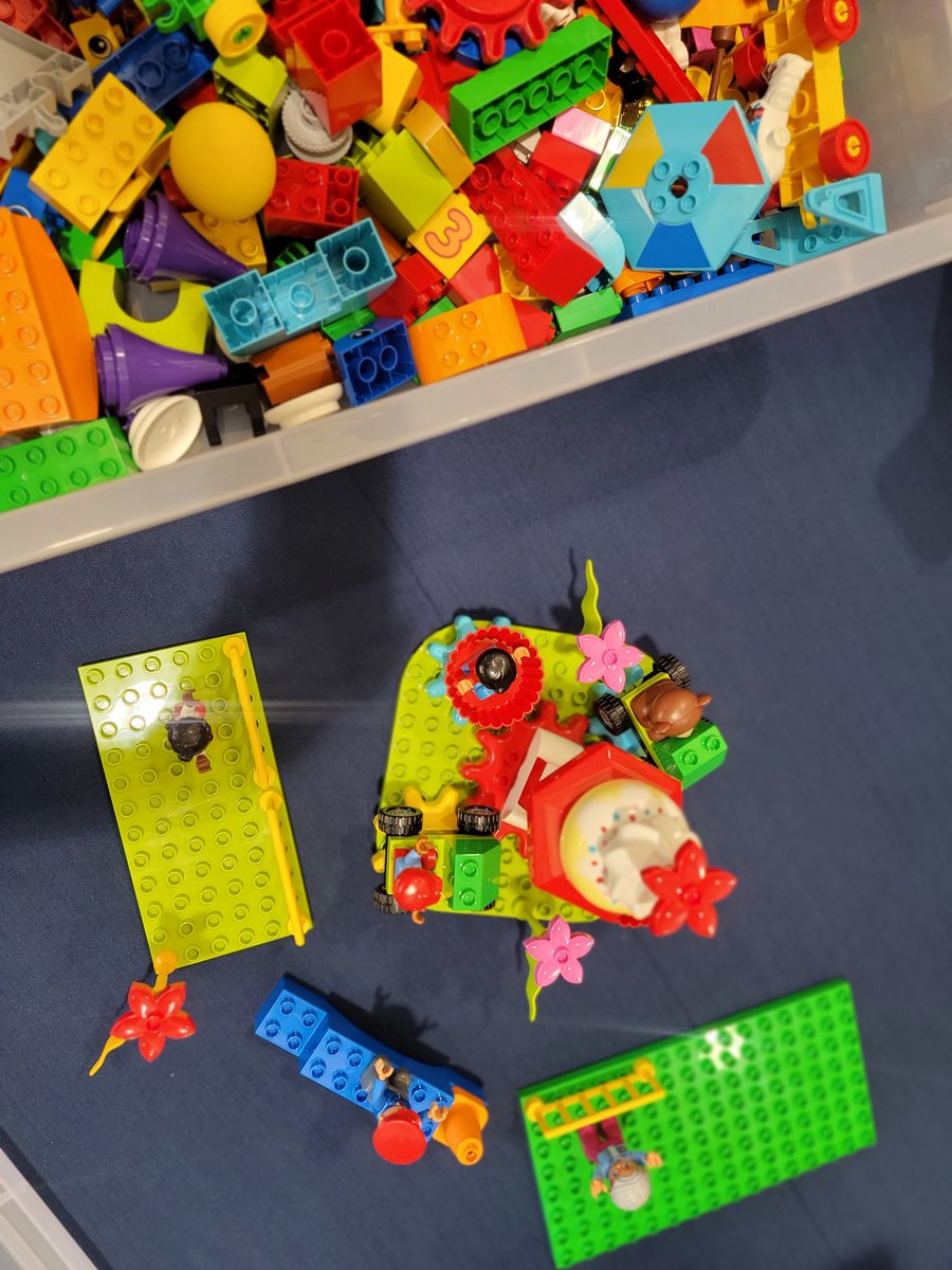 jcae2008's tweet photo. Hands on learning of gears, motion and force with @LEGO_Education and #STEM!
Engineering a Lego STEAM Park as a group. We understood the assignment 😉#rusdstem #rusdlearns https://t.co/Q76UWt1u1u