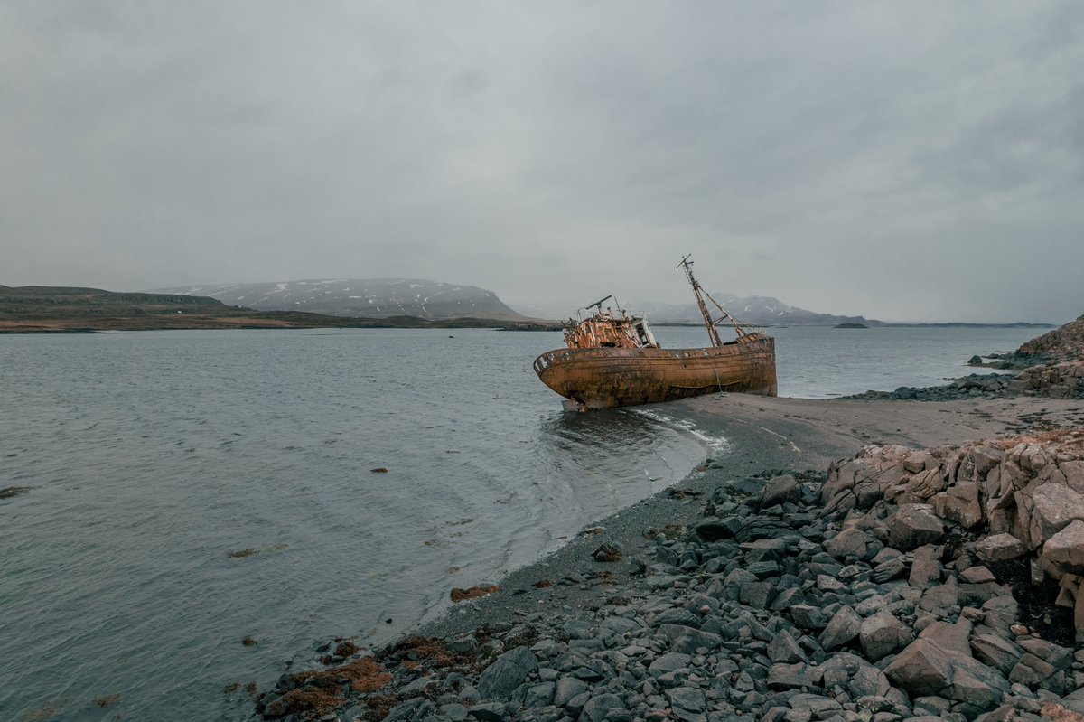 itsMaxTrejo's tweet photo. We couldn't find any info (just ONE picture) online on this shipwreck. I guess we found a secret location 👀?  
We were actually so far away from the ship! These are all drone https://t.co/iJWAUwNk31