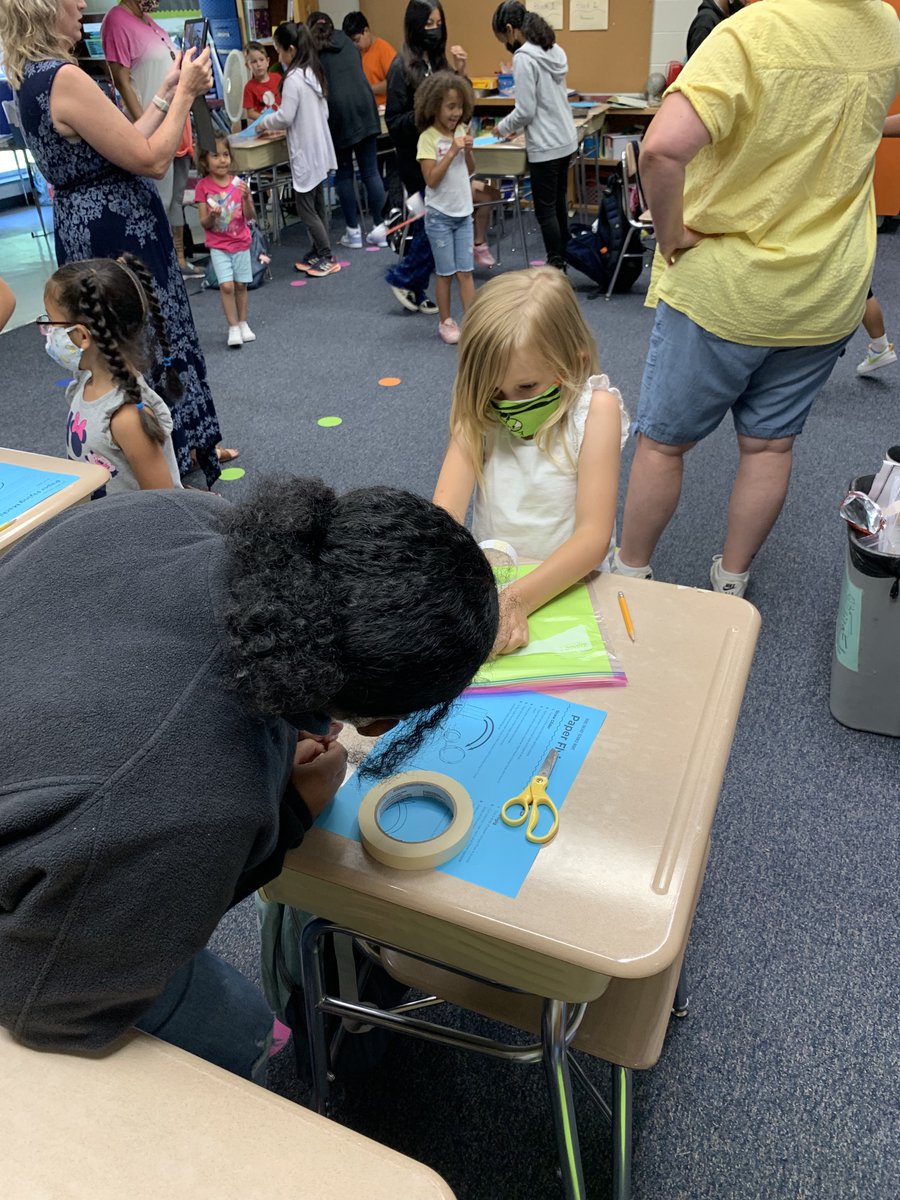 carmeng94's tweet photo. 5th Grade students help Pre-K students build and test flying machines!  @SCEBulldogs @ChathamCoSch @ncscifest https://t.co/MG1YLsi38P