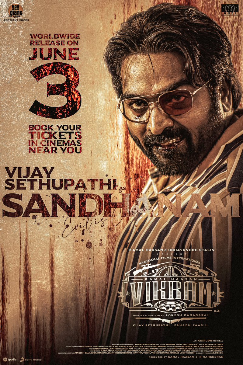 galattadotcom's tweet photo. #VijaySethupathi as #Sandhanam brings out a performance that looks unique and different from his previous ones.

His approach towards the character is impressive, but one can just feel that his characterisation (in writing) could've been made more stronger and effective.
#Vikram https://t.co/14Wkk6dbTP