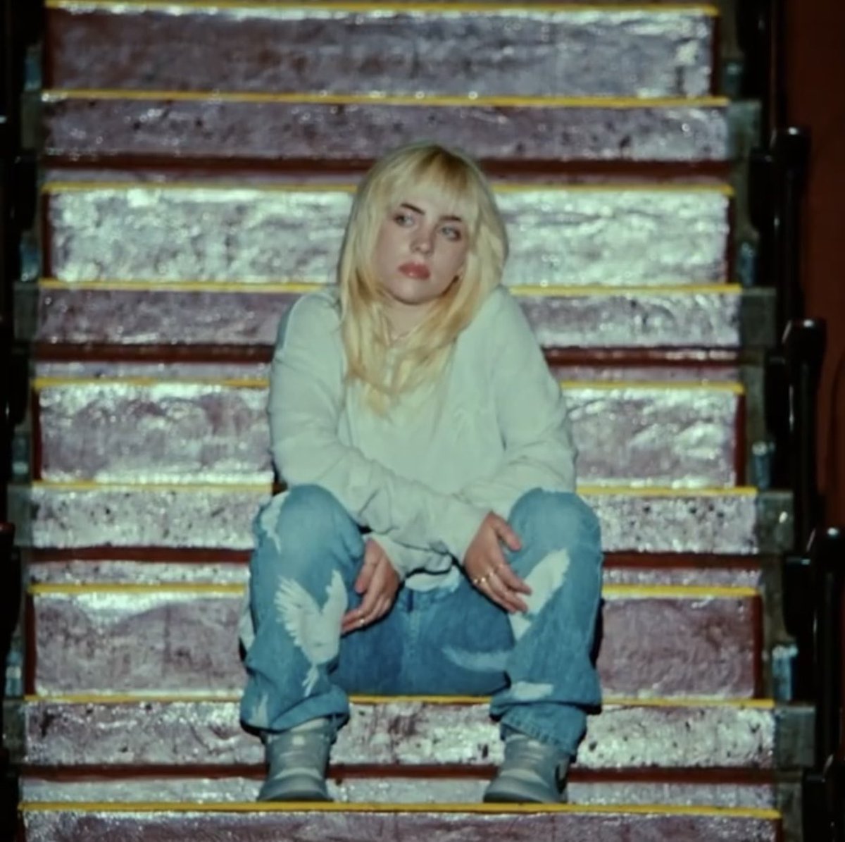 Billie Eilish covering songs a thread: