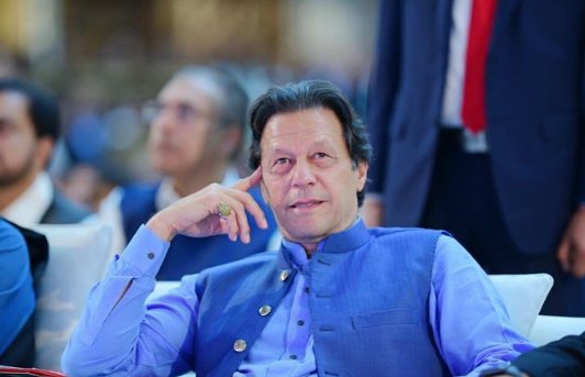 FatimaPTI_IK's tweet photo. کس کس کو عمران خان کی یاد آ رہی ہے 
ذرا حاضری تو لگایں لگائیں https://t.co/naFeKVr7zH