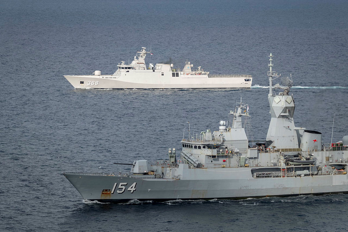 hqjoc's tweet photo. #YourADF has conducted maritime and air cooperative activities with the Indonesian Navy and Indonesian Air Force to build relationships and enhance joint capability #TNIAU #TNIAL #AusNavy #RAAF #FriendsPartners https://t.co/rnfmqOkzR3