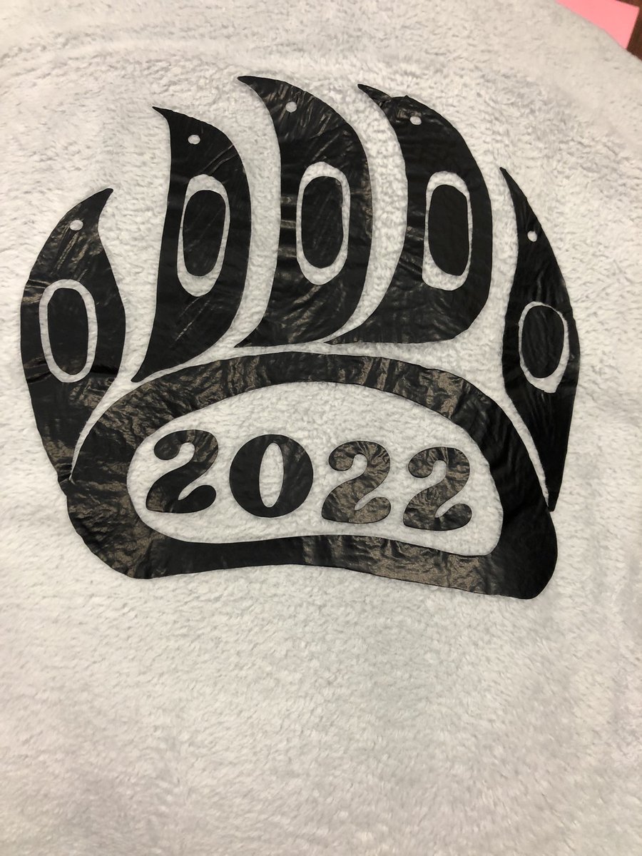 MTKilpatrick's tweet image. What a night @KwantlenS! Started with our Indigenous Grad Blanket Ceremony. Then our Full Out Dance Recital. Finishing with our production of Les Miserables. Amazing kids working, learning, and playing! Doesn’t happen without our incredible staff! #community  @Surrey_Schools