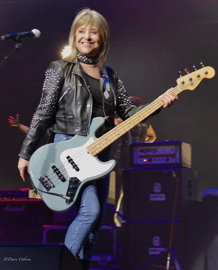 Happy 72 birthday to the amazing Suzi Quatro! 