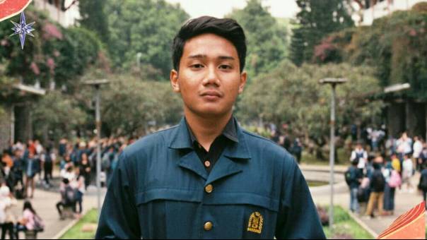 KompasTV's tweet photo. Upaya Pencarian Tak Membuahkan Hasil, Eril Anak Ridwan Kamil Dinyatakan Meninggal Dunia https://t.co/8rnP89Cpsr https://t.co/8qwrfmRW3j