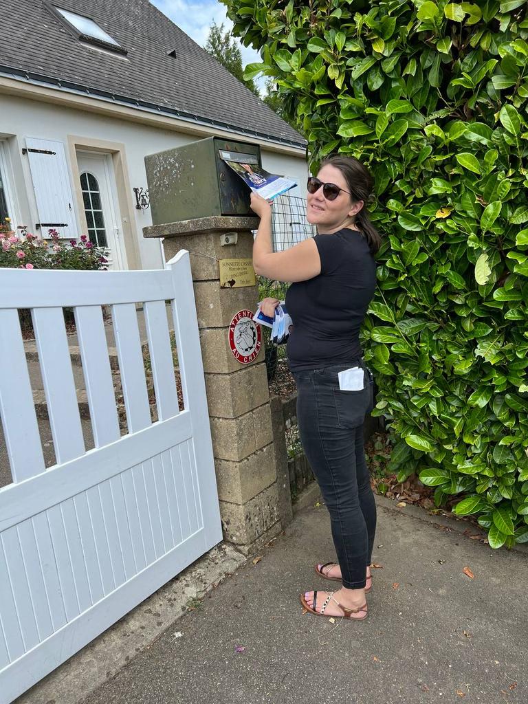 sarahelhairy's tweet photo. J-10 @avecvous aujourd'hui à #Treillières et à #Heric
Le 12 juin, on vote aux #legislatives2022 https://t.co/lhB93ENjhN