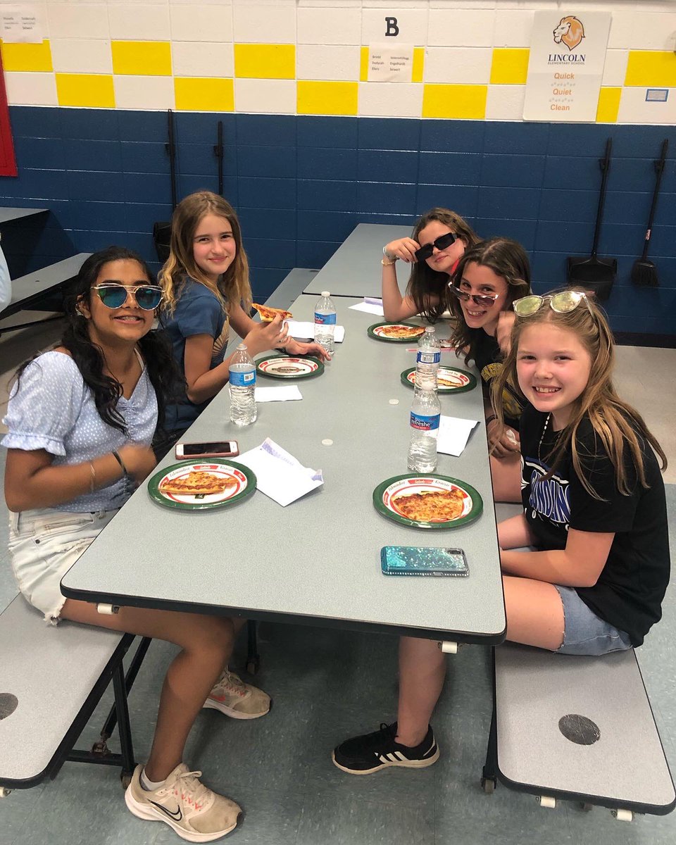 Lincoln School tweet media