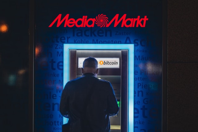Soheil_SBabaei's tweet image. The #MediaMarktSaturn Group announced in its press release yesterday, June 1, 2022, that since the beginning of May, #cryptoATMs have started operating in three #Saturn electronics stores in #Cologne, #Frankfurt and #Dortmund.