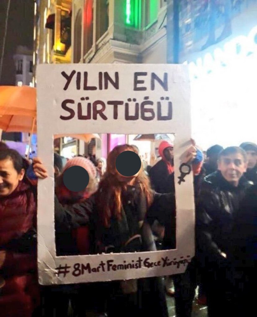 GS_hedef_23's tweet photo. @tanjuozcanchp Ben sürtüğüm, orospuyum diyene ne denir Tanju bey?
Cumhurbaşkanı kendilerine yakıştırdıkları sıfatla hitab edince bunu niye hakaret sayıyorsunuz? https://t.co/mhwKm2WOiT