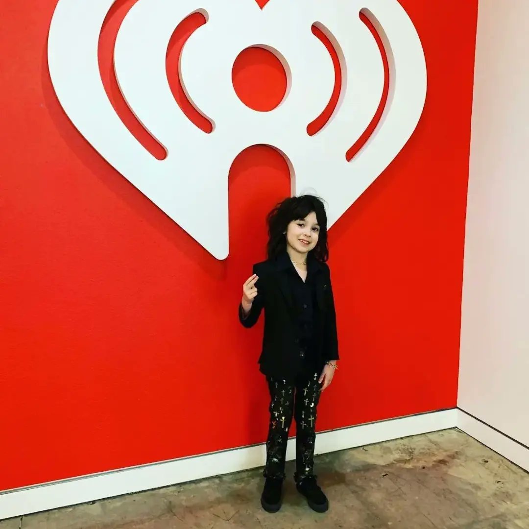 Live From The Southside (@southsidesatx) on Twitter photo Southside's Got Talent Winner <a href="/littlecomicc/">Little Comic</a> was interviewed by <a href="/iamtitoc/">Victor "Tito" Caballero</a> <a href="/1045Latino_Hits/">104.5 Latino Hits</a>! Keep reaching for the stars little dude! #LiveFromTheSouthside
___
Reposted from <a href="/littlecomicc/">Little Comic</a> Southside's Got Talent Winner <a href="/littlecomicc/">Little Comic</a> was interviewed by <a href="/iamtitoc/">Victor "Tito" Caballero</a> <a href="/1045Latino_Hits/">104.5 Latino Hits</a>! Keep reaching for the stars little dude! #LiveFromTheSouthside
___
Reposted from <a href="/littlecomicc/">Little Comic</a>