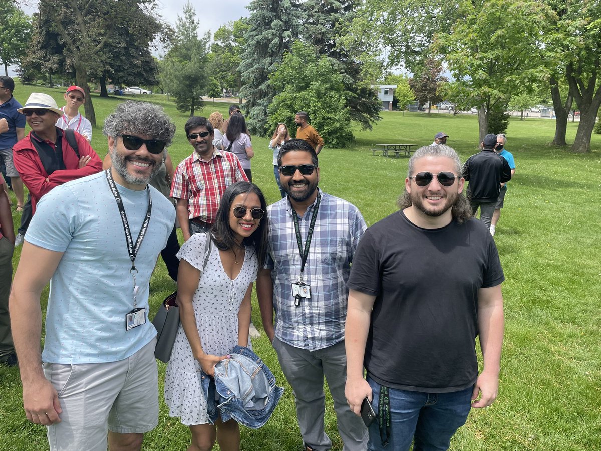 IQZINESS's tweet photo. It’s so good to be back together as a team #tdsbitsymposium2022 https://t.co/Ko2WpAMhe7