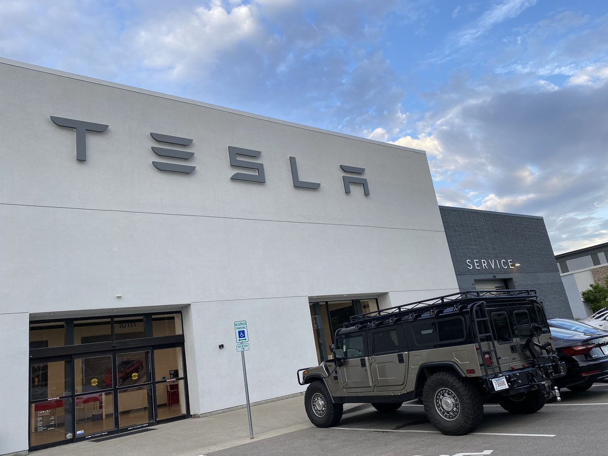 evan_harr1's tweet photo. @elonmusk bruh https://t.co/KacjFQQjoD