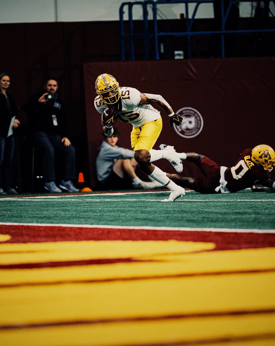 I would like to thank all the coaches at the University of Minnesota for giving me an opportunity to play here and to my teammates who’ve become family to me. With that being said I am officially entering the portal with 3 years of eligibility remaining 🤞🏽🖤