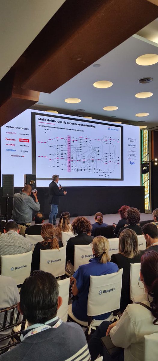 Ing. Pablo Romero en @ProptechLatam  Ciudad de México 2022, participando de 7' Tech: #BIM #SB2 #ai #blockchain