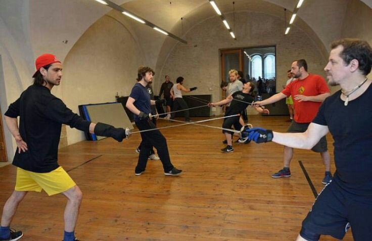JuttaFreudig's tweet photo. #MusketeersEurope #TheMusketeers season 2 #Bootcamp 2014 ⚜️ #Swordfighting ⚔️ #TomBurke #LukePasqualino #lucapasqualino #SantiagoCabrera #HugoSpeer #MarcWarren #RomanSpacil #FlashbackFriday #MissingTheMusketeers https://t.co/nXNvvVwscK