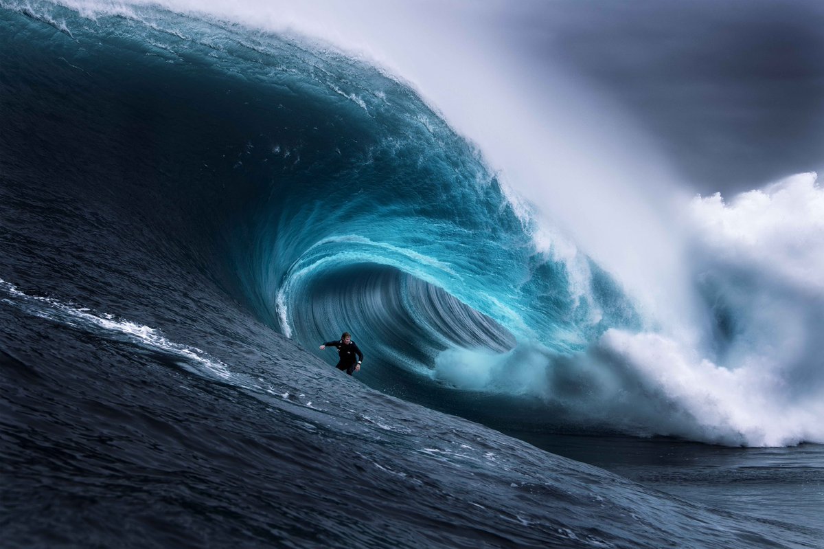 RenMcgann's tweet image. This image here won me Nikon 2020 surf photographer of the year. Interesting feelin winning something like that up against such talented other artists.