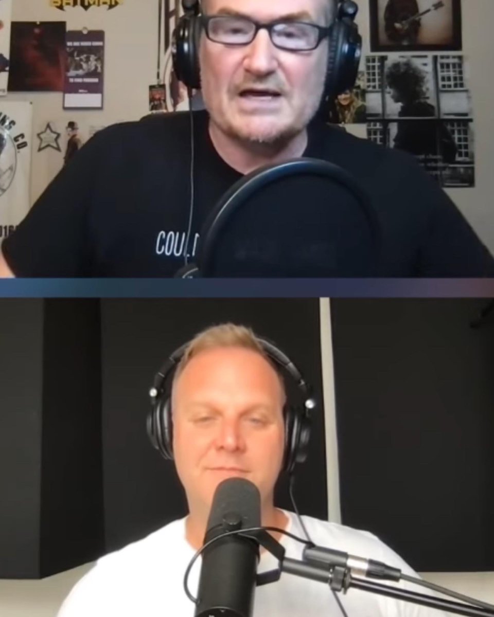 bobsmileycomedy's tweet image. Huge thanks to @timhawkinscomic for not returning @matthew_west text so MW had to put me on his podcast this week. Check it out!
#matthewwest #bobsmiley #wereallyhopeyoulikeit #bluecouch