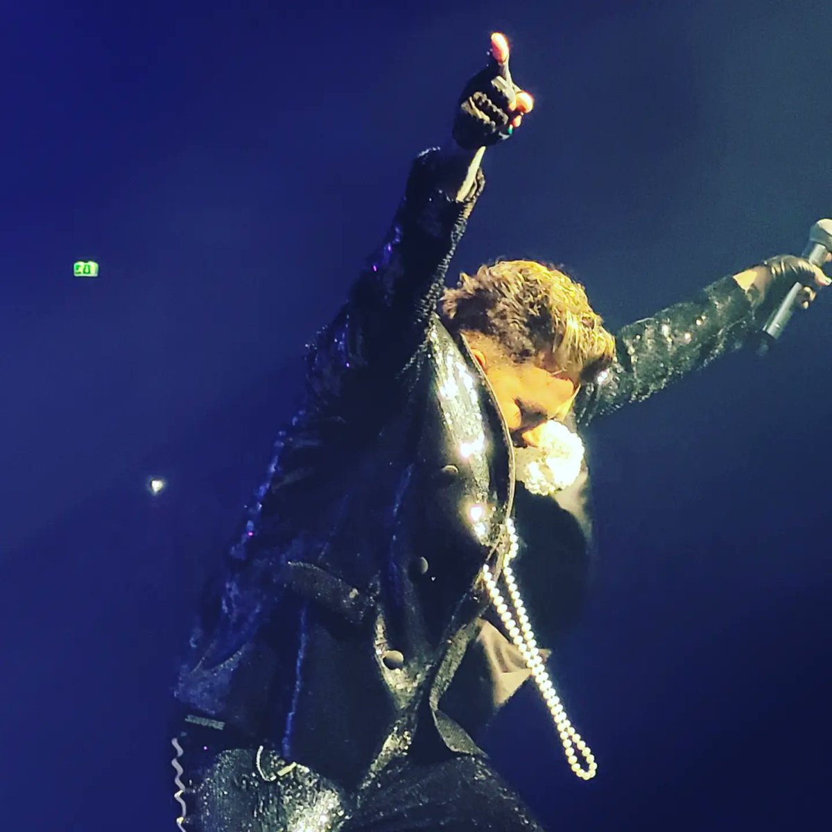 ga_reth's tweet photo. Has to be my fave pic, ever, of @adamlambert...taken tonight, by moi, at the Glasgow Hydro https://t.co/gjPgUvETrL