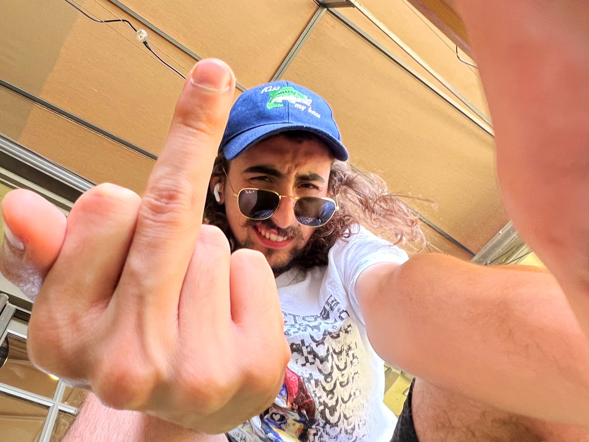 nothinbutlag's tweet photo. MY MESSAGE TO ALL #HOMOPHOBES ON TWITTER!!!! https://t.co/zLYdnPNH6N