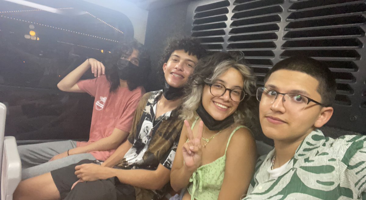 elvinhours's tweet photo. my fav pics from florida ft my friends ^_^ https://t.co/PS7OBzsRmn