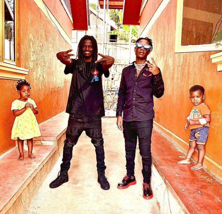 YFameican's tweet image. #Tbt @Wemblymo alongside @FFameica 🔥🔥📌📌
#FikfameicaLiveConcert
#HotelAfricana26thAugust2022