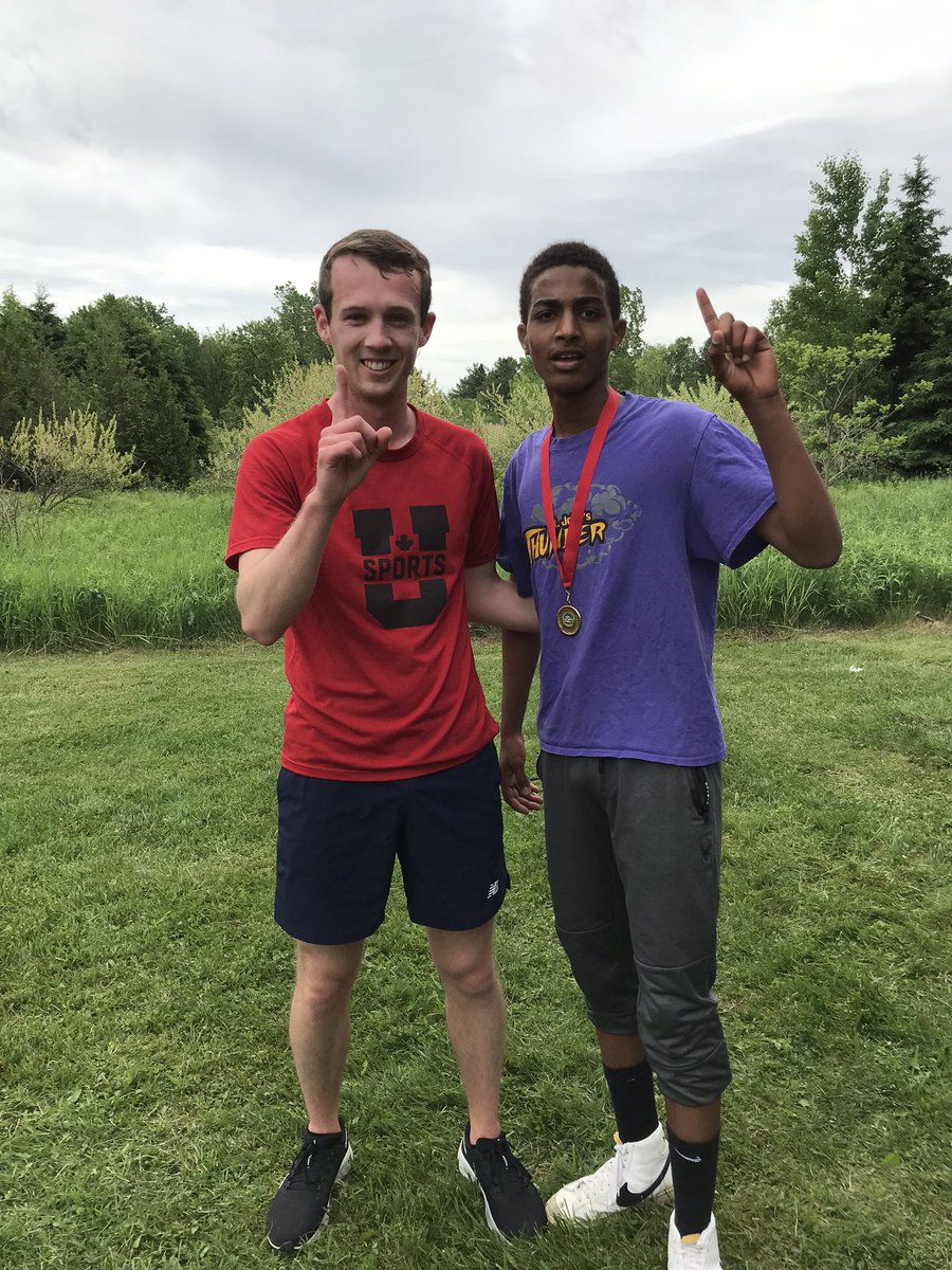 Health4LifeKDM's tweet photo. Thank you @WCDSBhpe and @WCDSBAthletics for a great KDM Elementary Cross Country Meet!  Students from @ResCSS and @St_Marys_Kitch were invaluable!  Great day! @WCDSBNewswire https://t.co/TATeNQm9rd