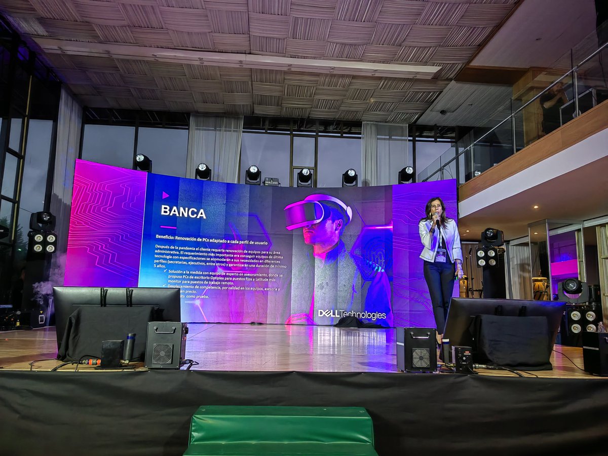 zonabien's tweet photo. #presentacion #Idxcolombia @DellLatAm @dell @IngramMicroCO #zonabien #Canales https://t.co/7hyjqMkJrm