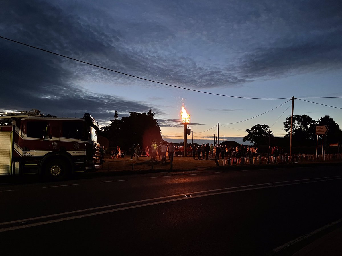 Many thanks <a href="/station49fire/">Billingshurst Fire Station</a> for helping to look after us at Adversane, so glad you weren’t needed. 👏👏👏 #JubileeCelebration #BeaconLighting #billingshurst