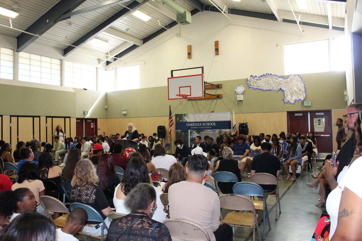 OakdaleTRUSD's tweet photo. An exciting day for 8th graders at Oakdale PK-8 School

Congratulations to students and their families for passing this milestone into high school. We know your futures are bright! https://t.co/xJy3MaTAcC